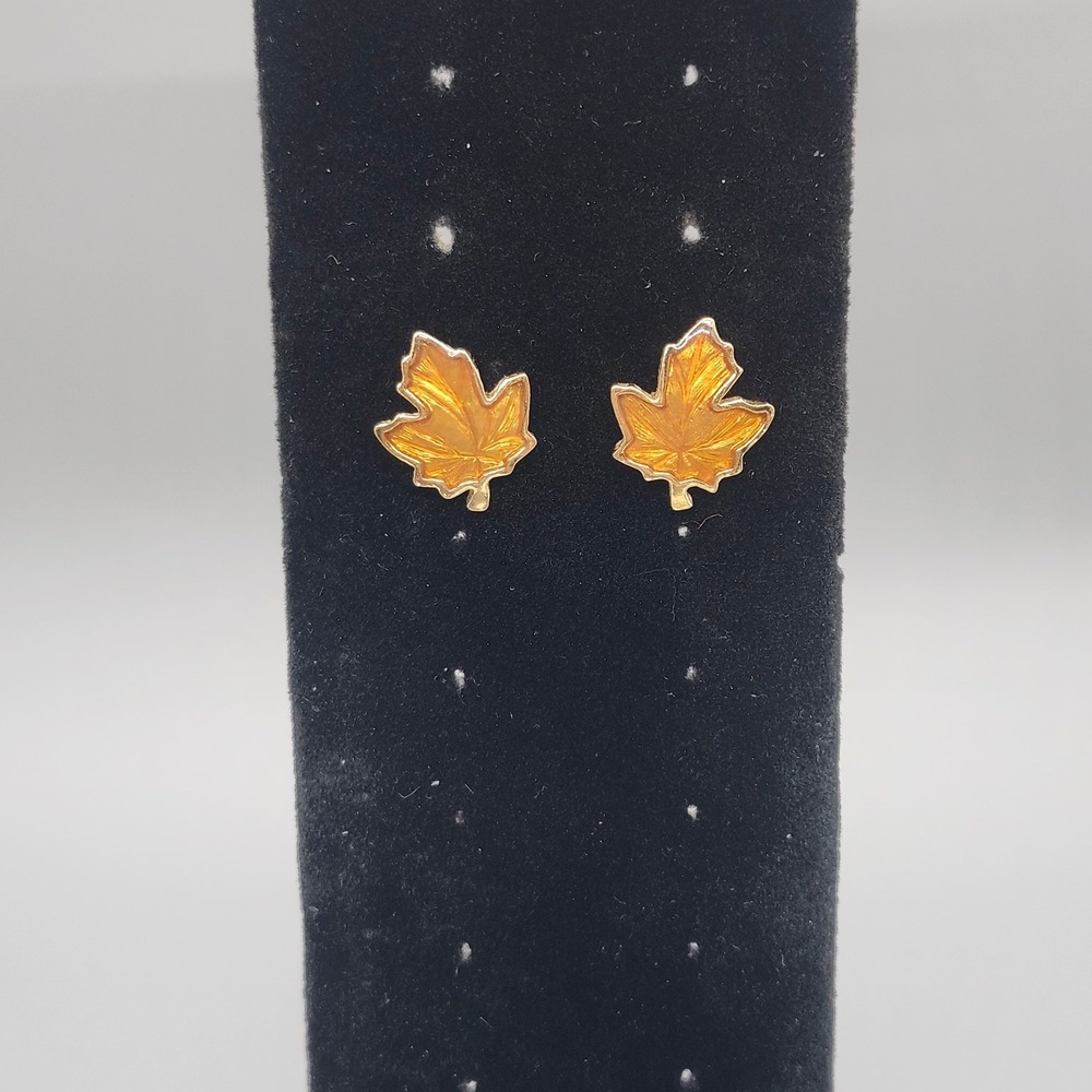 Gold Tone Maple Leaf Stud Earrings 0.5" Amber Orange Enamel Fall Nature Jewelry